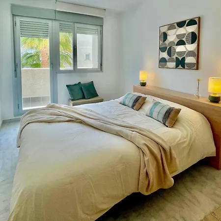With Stunning Views, Pool, Gym, And Parking *