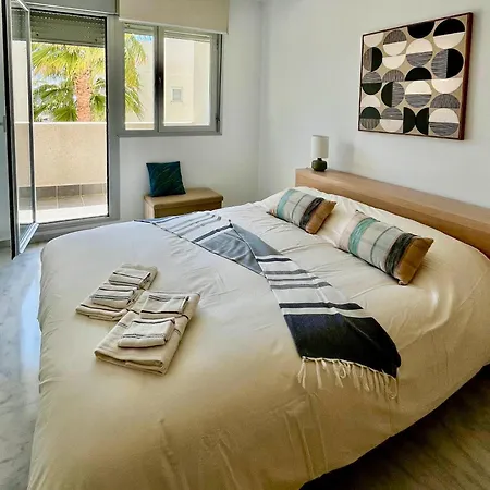 With Stunning Views, Pool, Gym, And Parking Apartment MIJAS COSTA