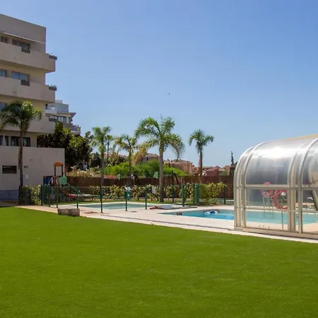 With Stunning Views, Pool, Gym, And Parking Apartment MIJAS COSTA