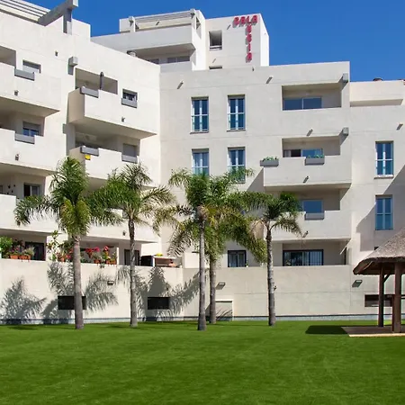 With Stunning Views, Pool, Gym, And Parking